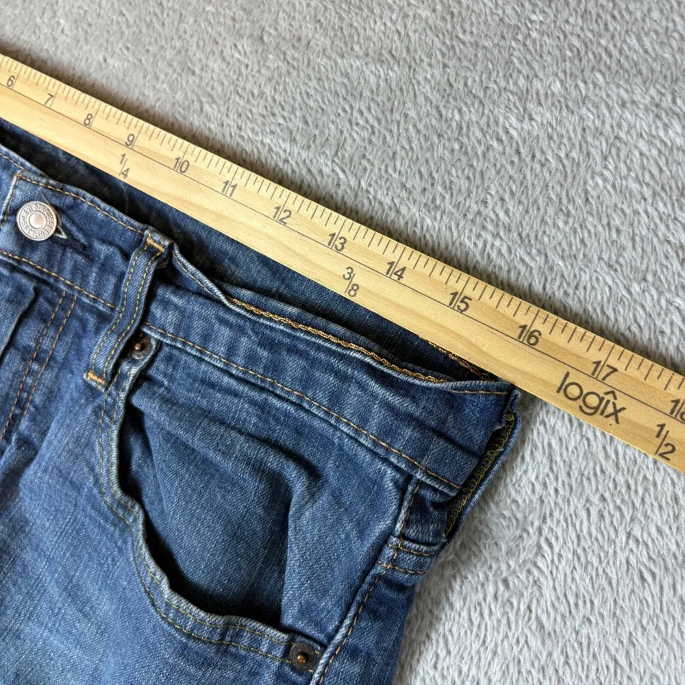 Levi's Jeans Men 31x30 (Fits 32x28) 502 Taper Whisker Faded Blue Regular Stretch